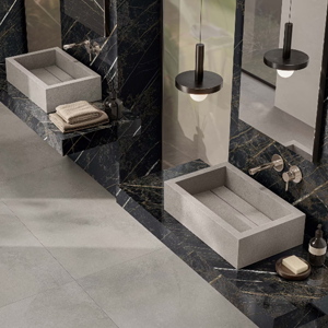 billede af keramisk håndvask med marmorudtryk